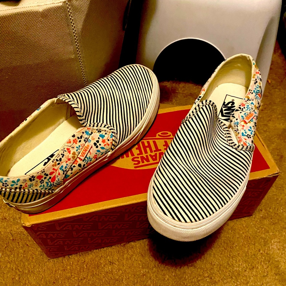 VANS Slipon sneakers